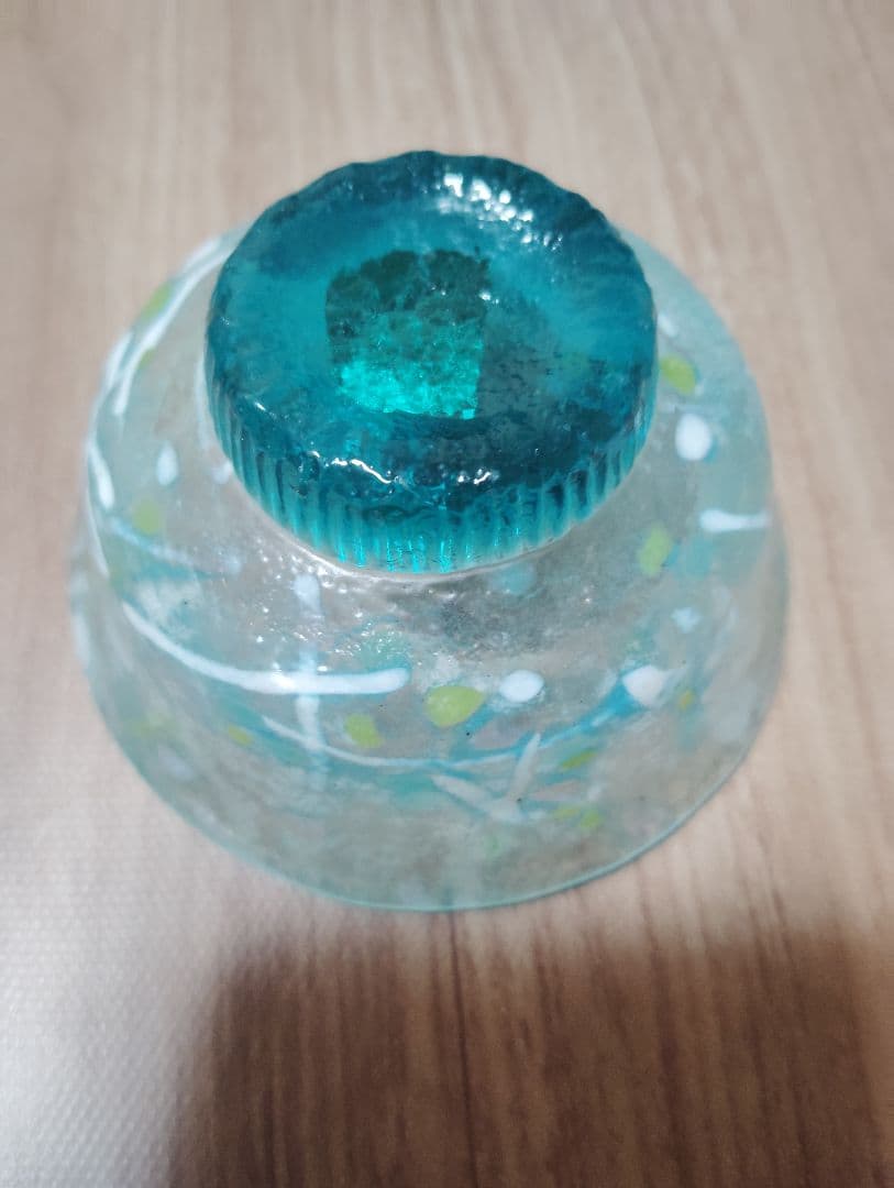 高級金箔入りガラス小鉢　冷酒のお猪口にも！青と緑のマーブル模様 2個