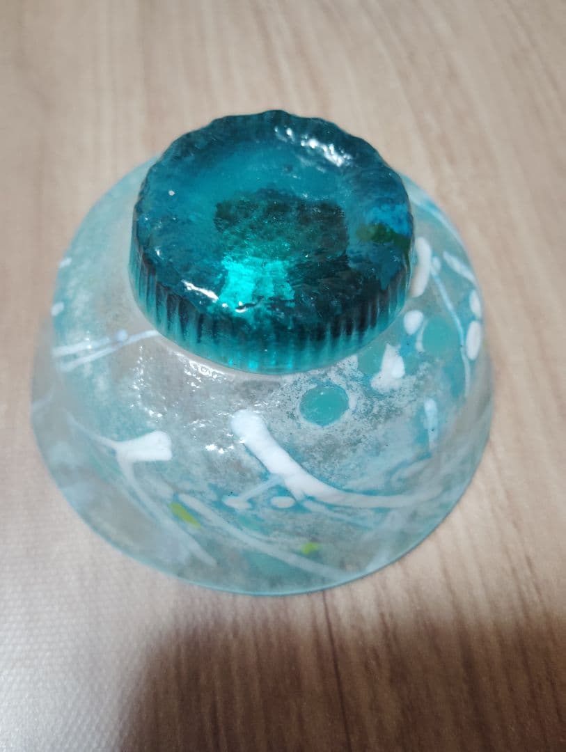 高級金箔入りガラス小鉢　冷酒のお猪口にも！青と緑のマーブル模様 2個