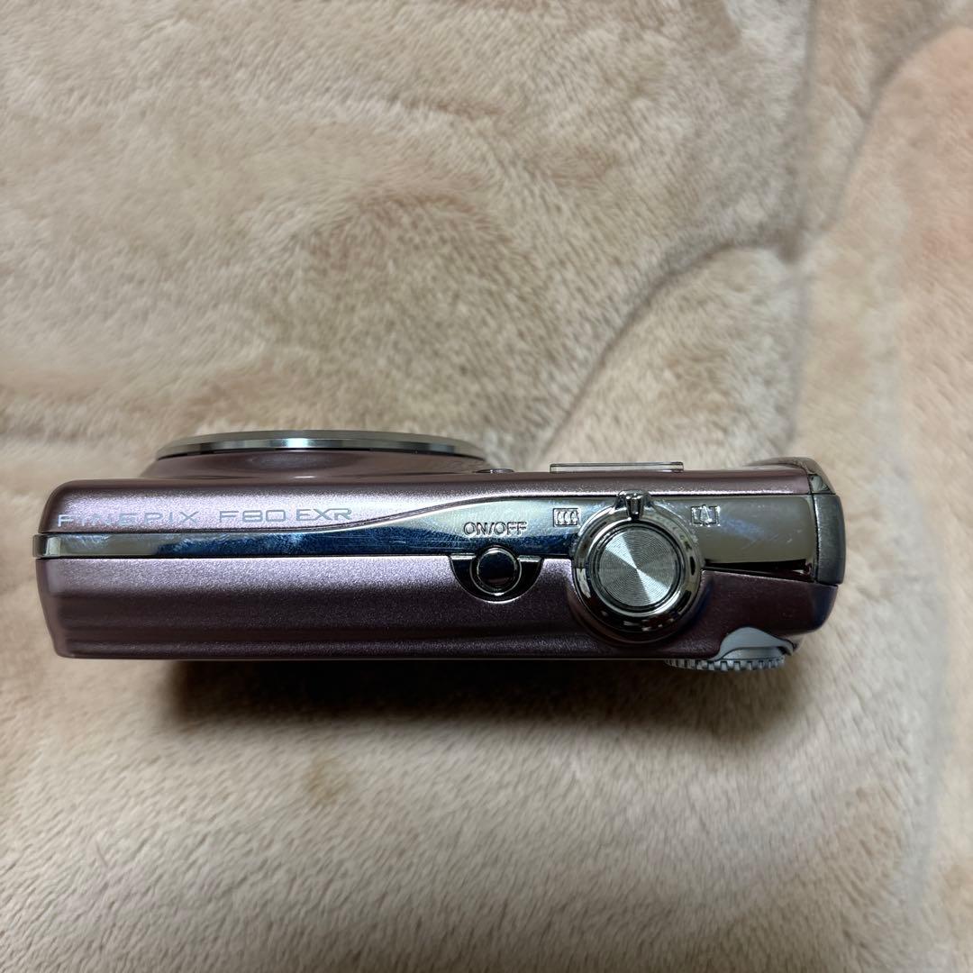 Fujifilm F80EXR 10倍ズーム
