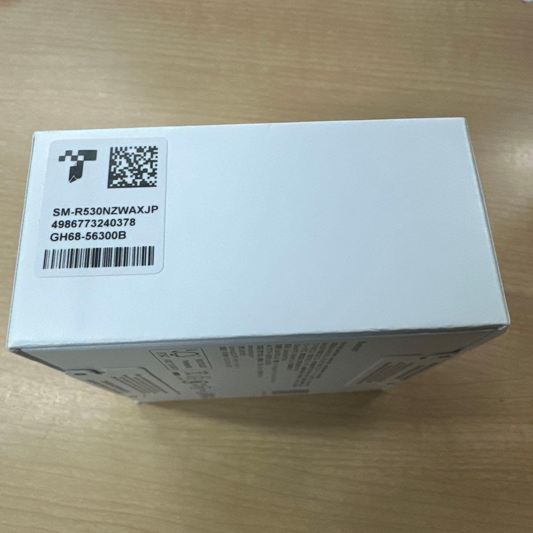 新品 Samsung Galaxy Buds3 ホワイト