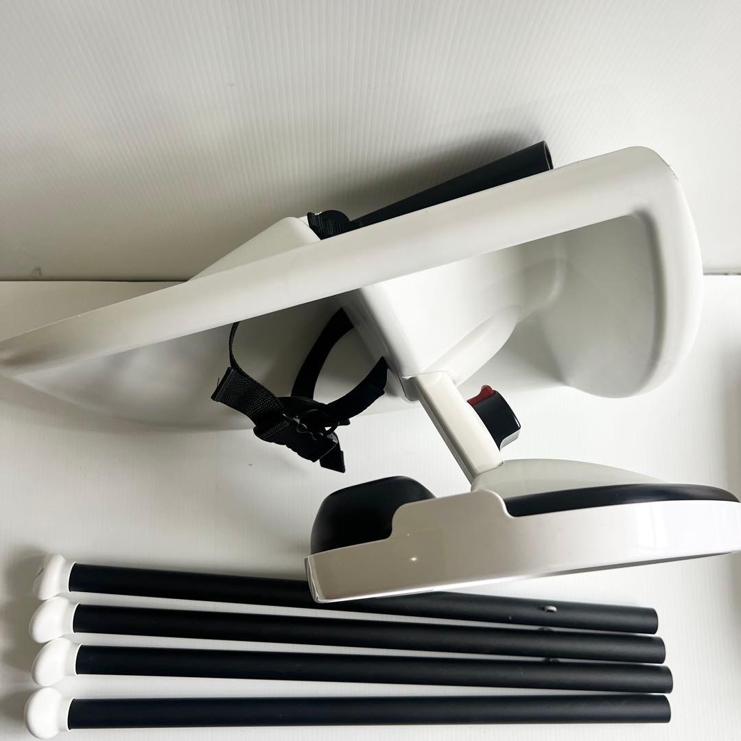 美品　BABYBJÖRN ベビーチェア ホワイト