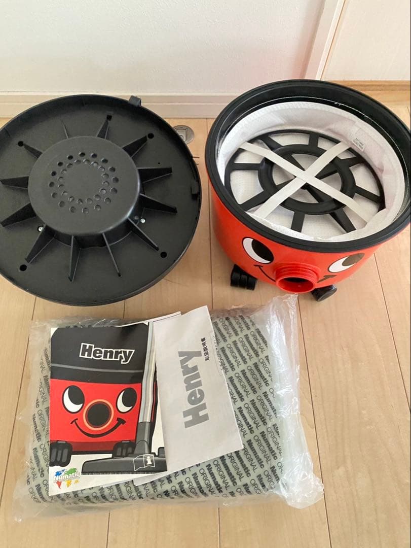 Henry ヘンリー 掃除機 本体 + 付属品