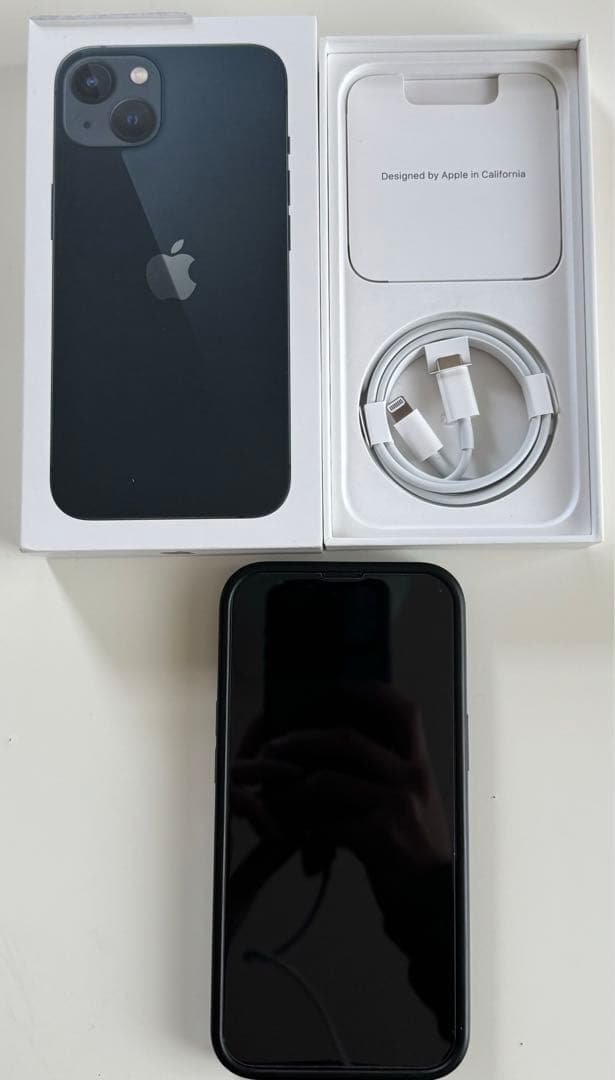 iPhone 13 256GB (ミッドナイト) SIMフリー