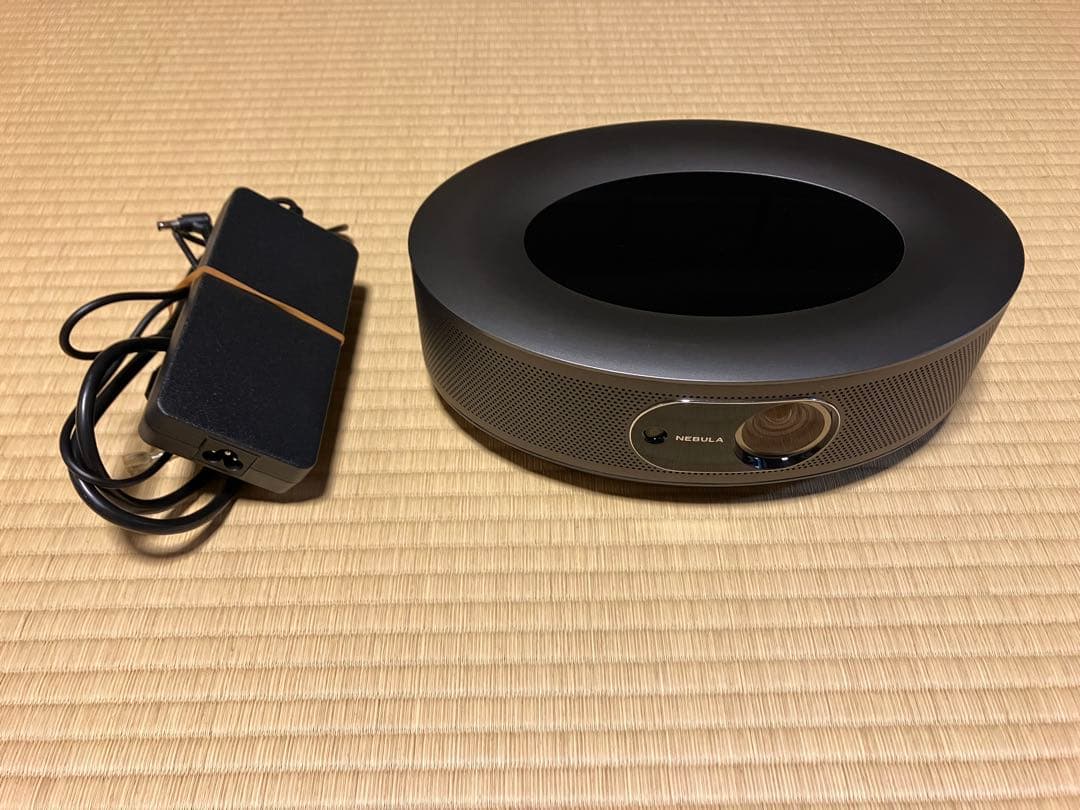 ジャンク品(白ドット、黒点) Anker nebula cosmos