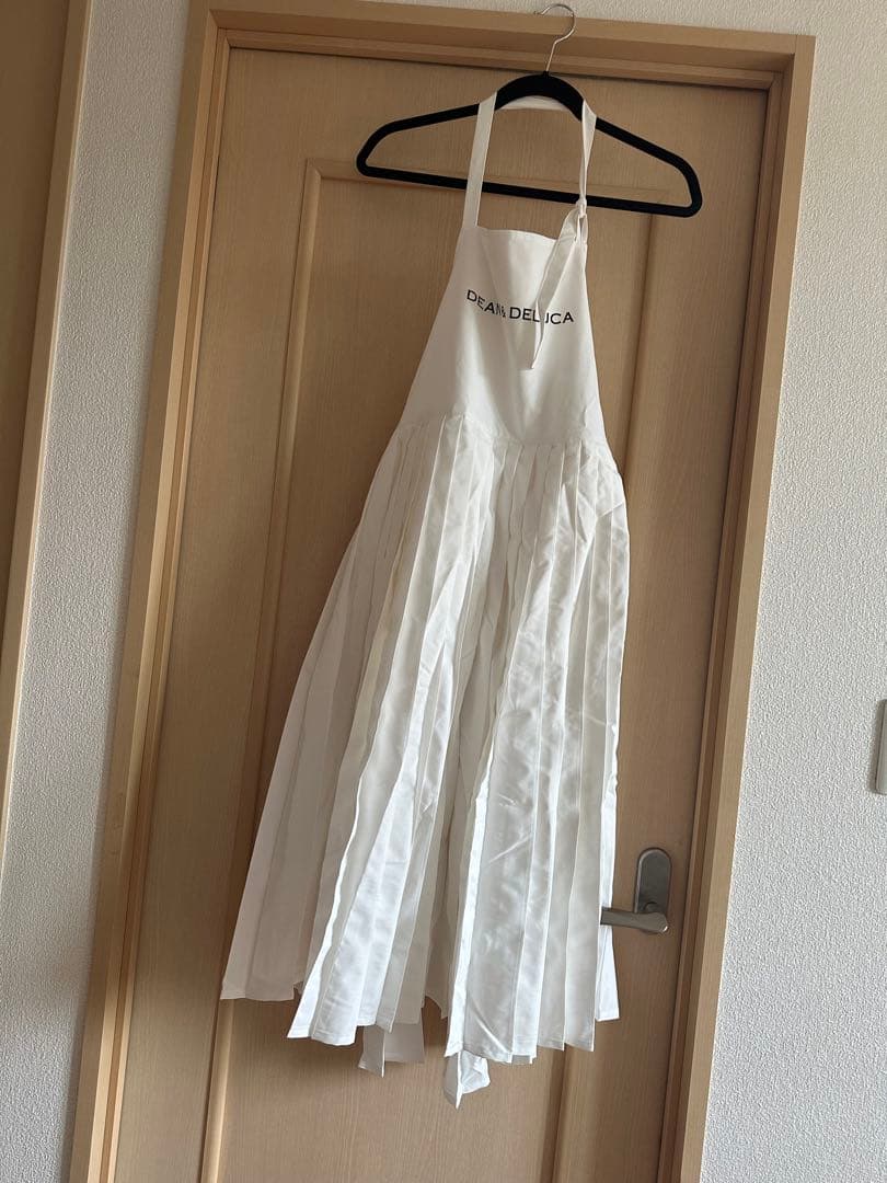 新品　DEAN＆DELUCA×BEAMS COUTUREプリーツエプロンドレス