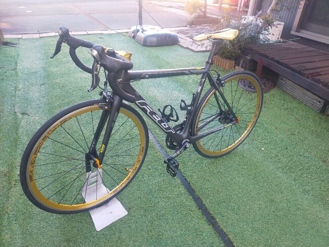 FELT F5 カーボンロードバイク2×10アルテグラ105ミックス　サイズ54