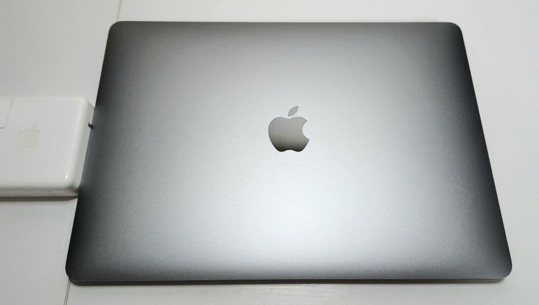 MacBook Pro13 2018年 8GB 256GB A1989