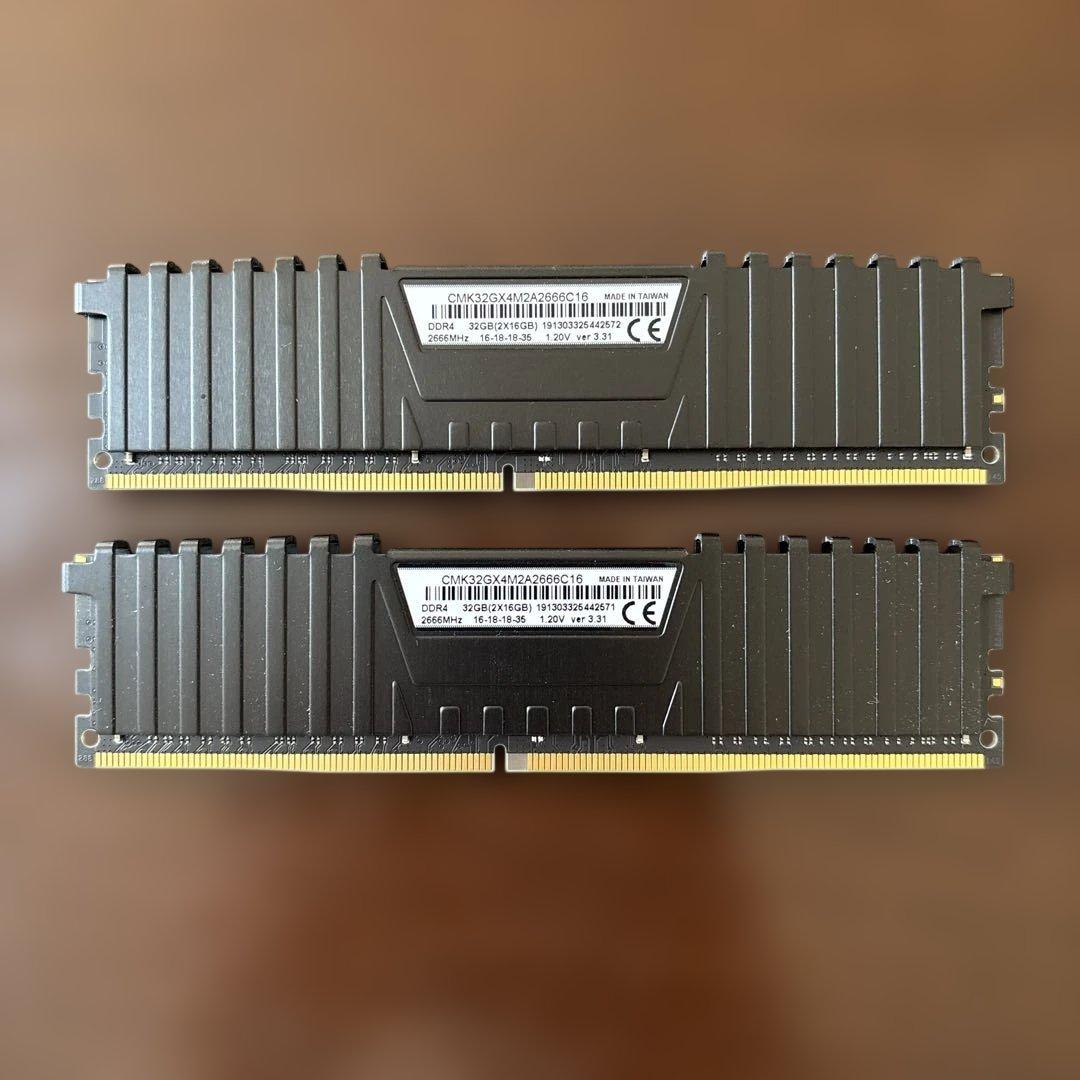 DDR4-2666メモリ Corsair