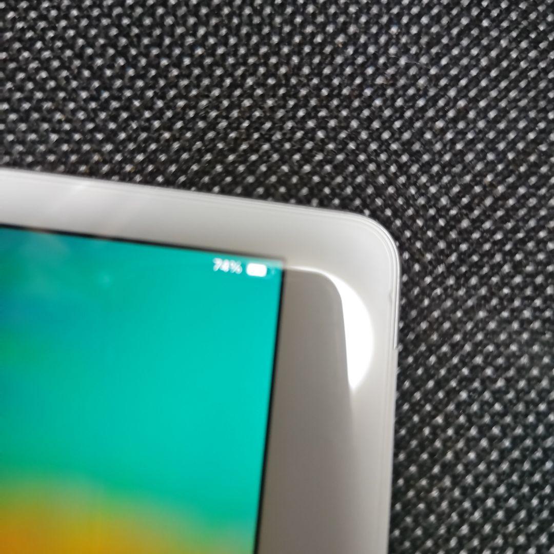 Apple iPad シルバー 128GB本体 正規品充電器付