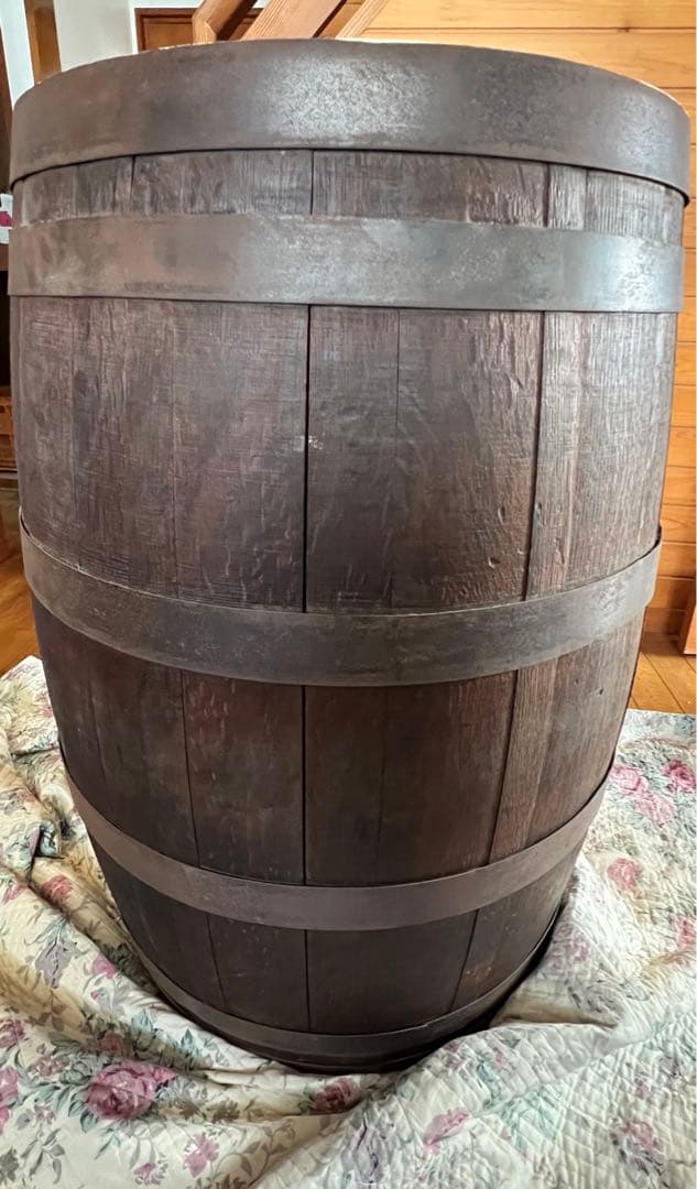 山崎　サントリー　樽テーブル ウイスキーバーレル 化粧樽 オーク材 ヴィンテージ