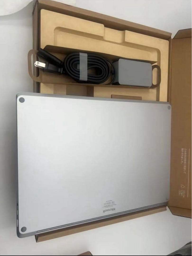 Surface Laptop5 / 15インチ /第12世代 Core-i7