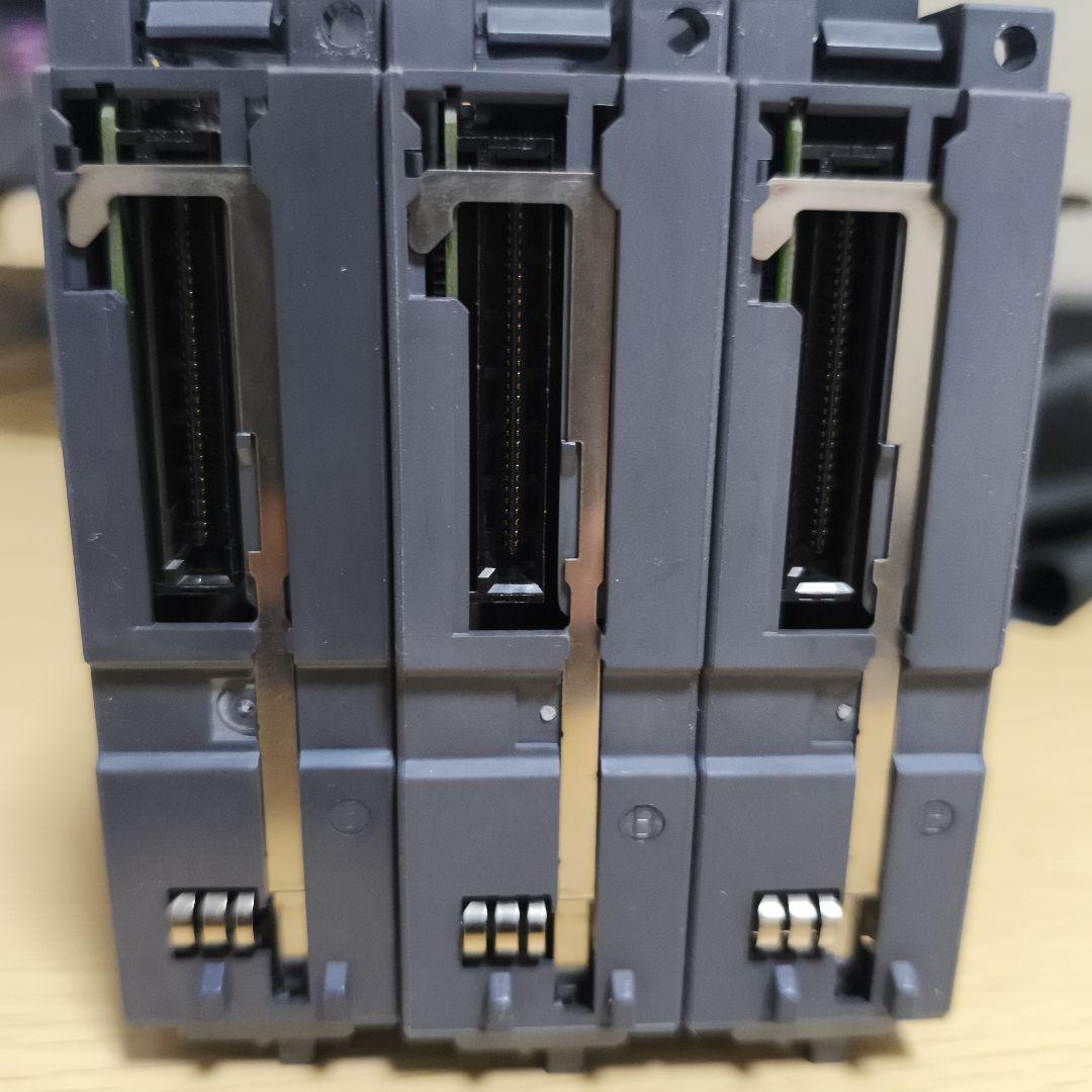 三菱電機 QJ71LP21-25　3個