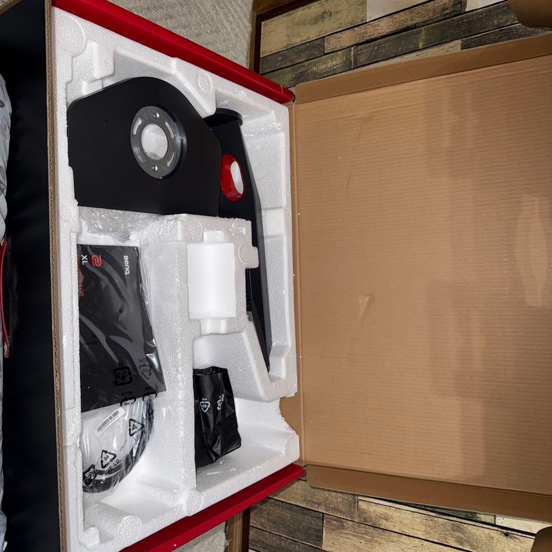 BENQ ZOWIE XL2546K ゲーミングモニター　240hz