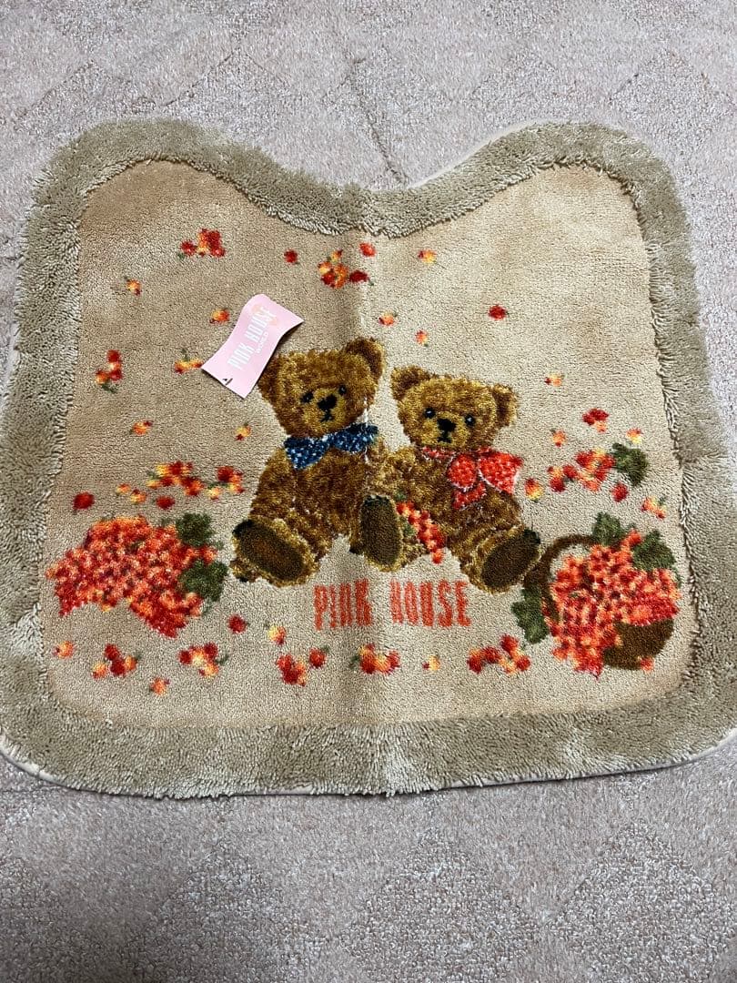 ピンクハウス 赤い実とクマ トイレマット フタカバー セット 新品未使用 激レア