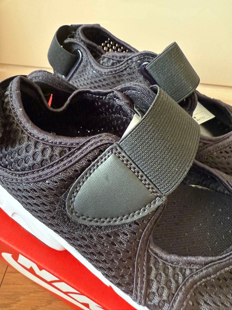 ⭐︎カキコ⭐︎値下げ！NIKE リトルリフト　24cm 新品