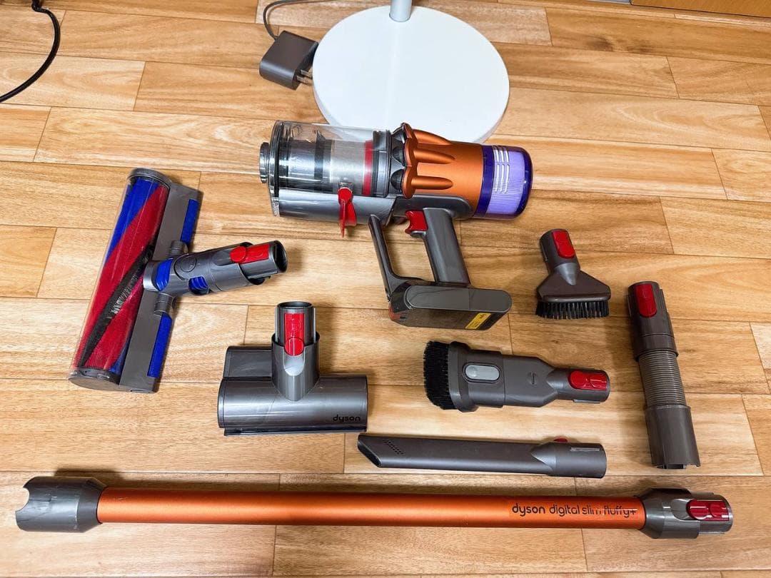 248 - ダイソン dyson SV18 掃除機 作動品