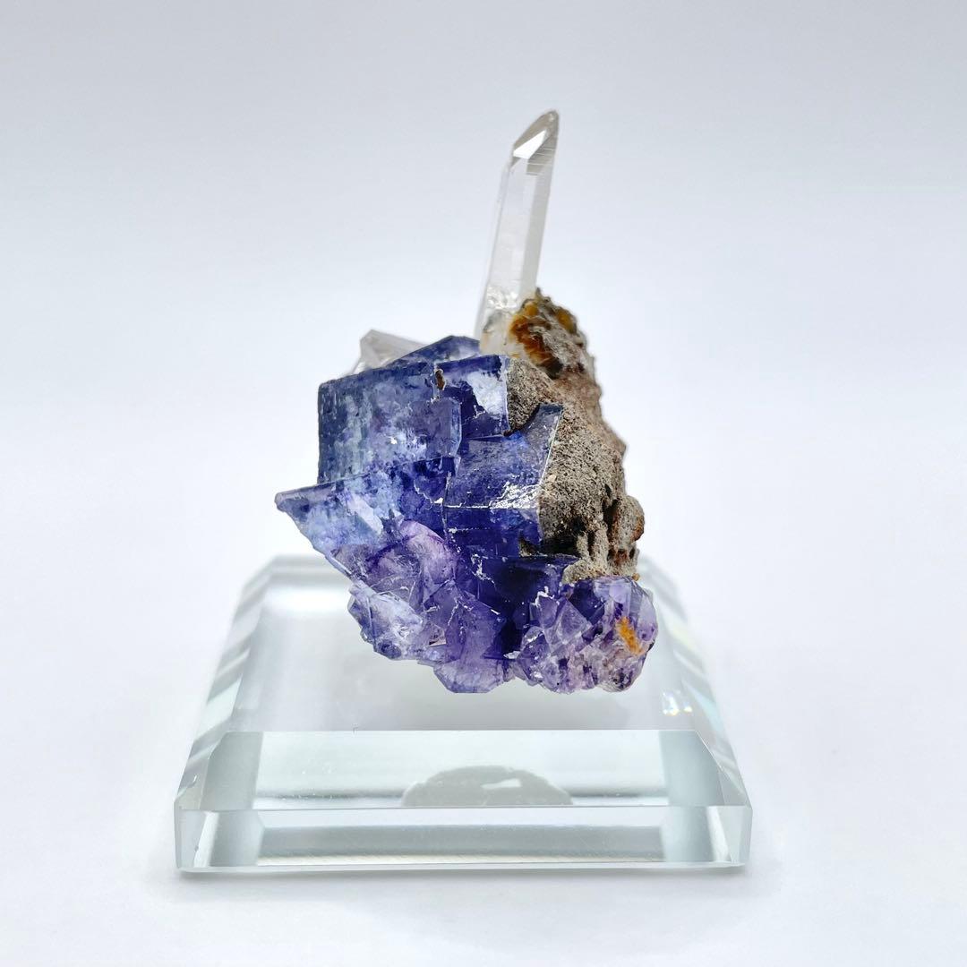 中国 ヤオガンシャン産 フローライト/水晶 共生 鉱物標本