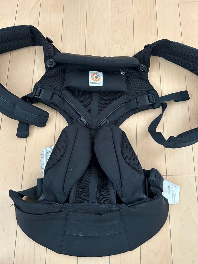 エルゴベビー オムニ 360 クール エアメッシュ ブラック