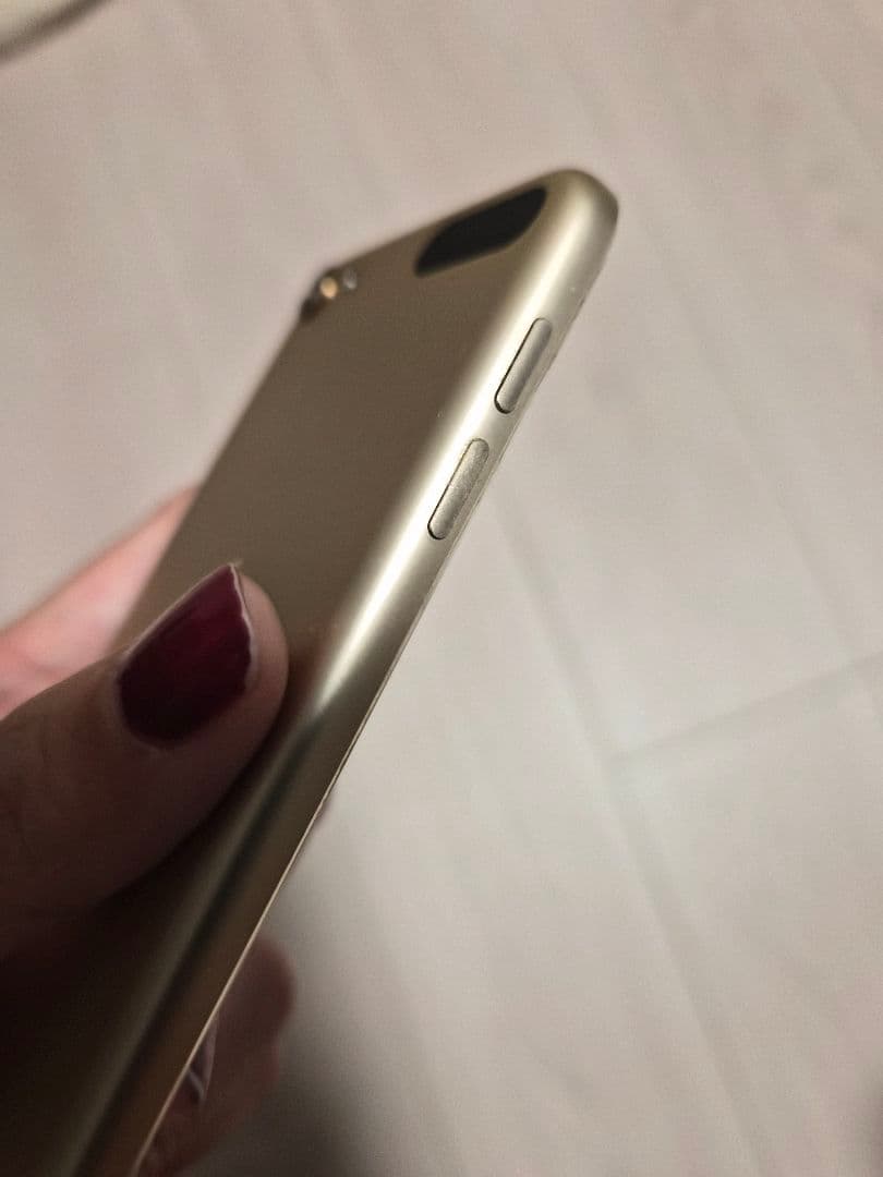 Apple iPod touch (第7世代) ゴールド 128GB