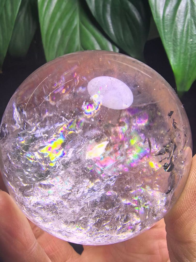 天然石 ビックサイズ　虹あり水晶のスフィア　丸玉YY862G.297
