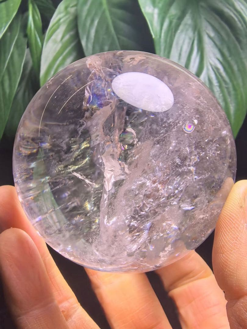 天然石 ビックサイズ　虹あり水晶のスフィア　丸玉YY862G.297