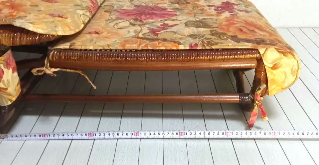 昭和レトロ 花柄　ラタンリクライニングチェア オットマン　ラック付き 籐家具