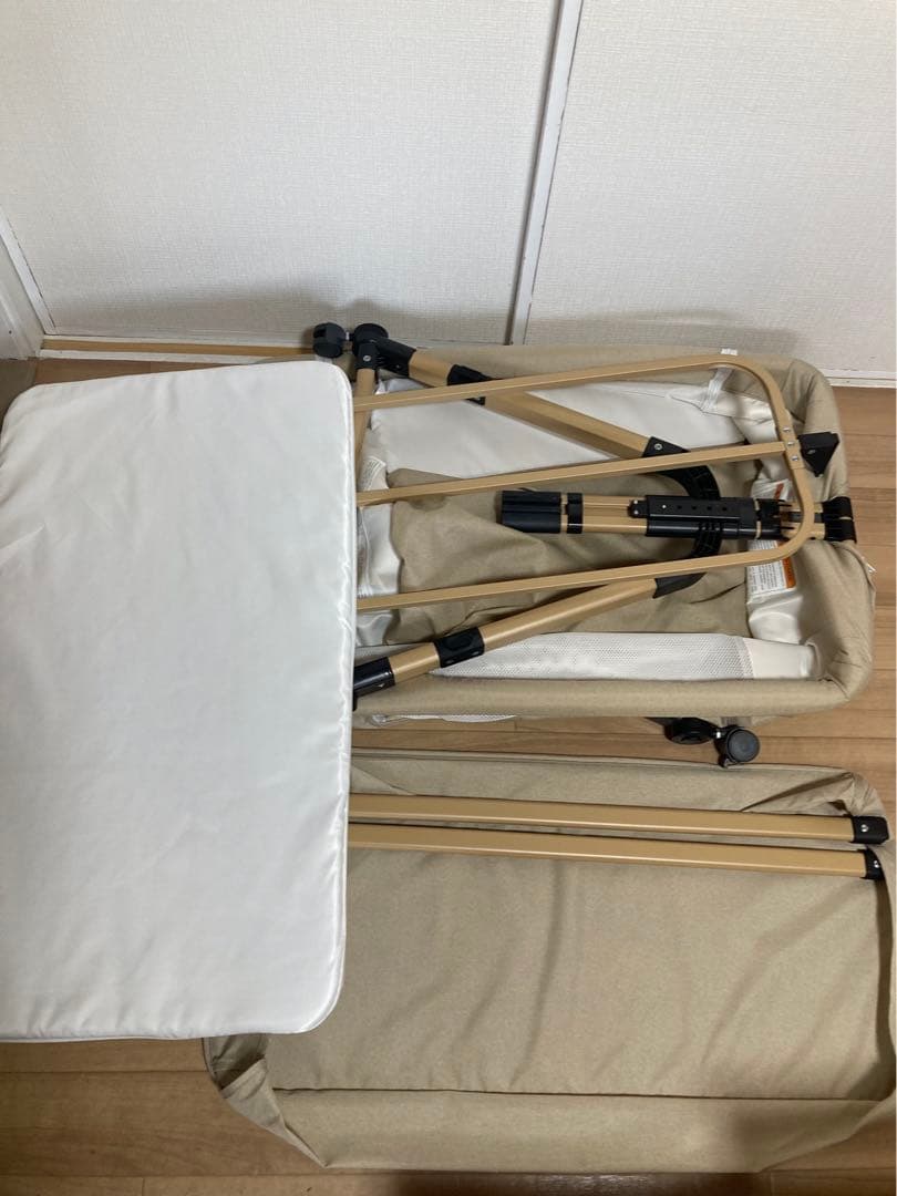 ♡Y-H-N♡　多機能ベビーベッド　LUBHLi