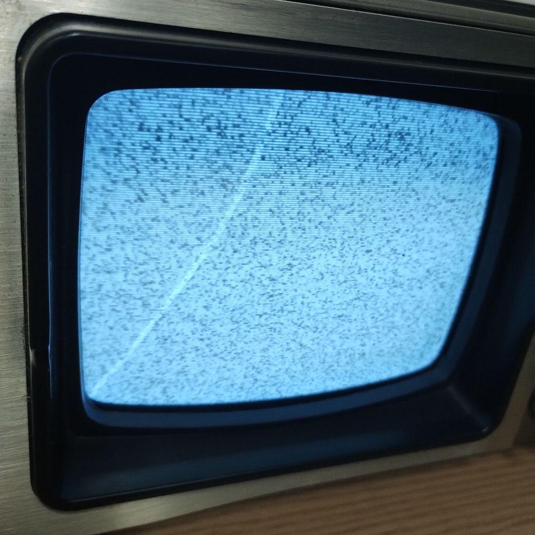 d*7様 National TV-Radio-Cassette Recorder