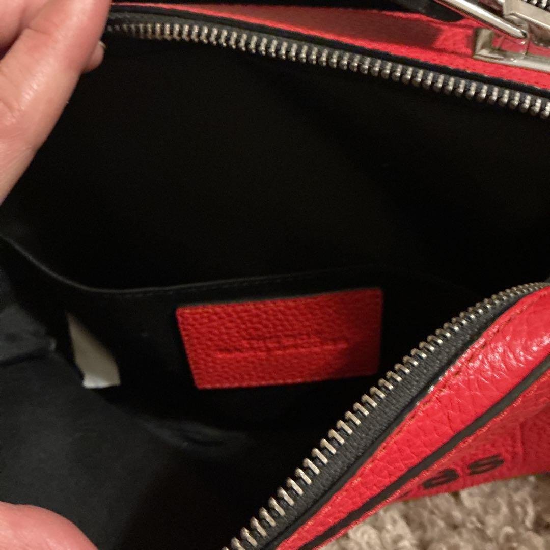 【美品】MARC JACOBS マークジェイコブス ショルダーバッグ　レッド