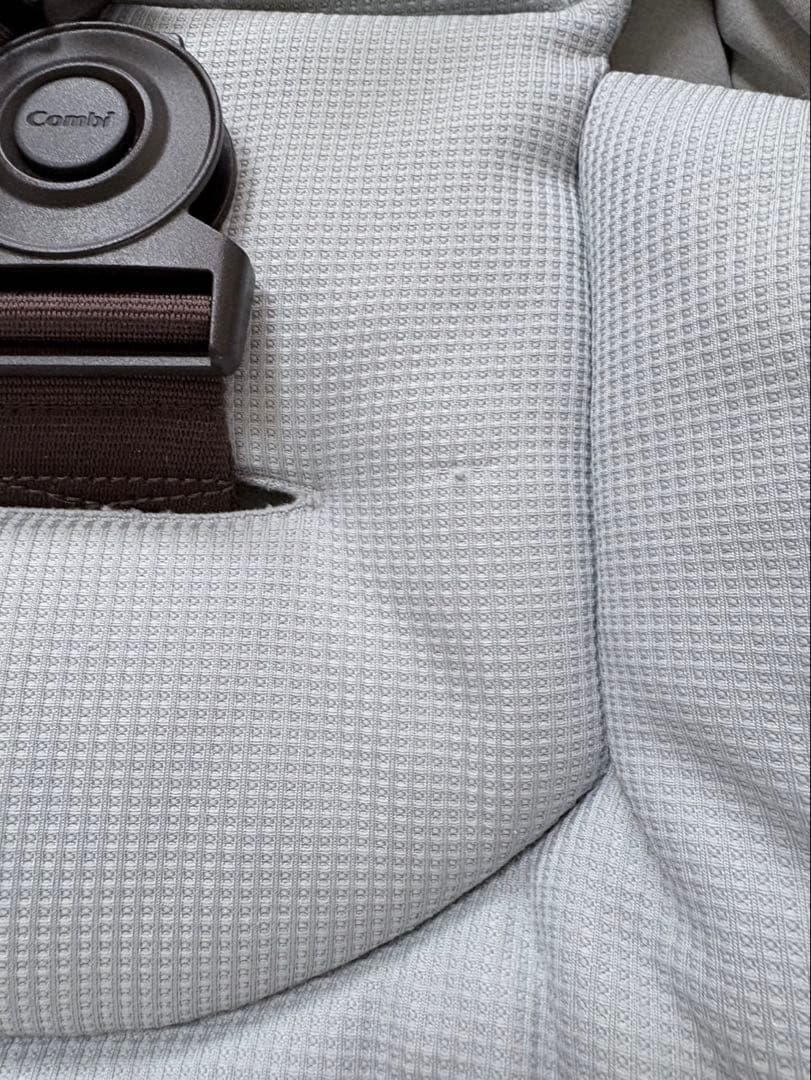 Combi コンビ　ハイローチェア　ネムリラ　オートスウィング LM