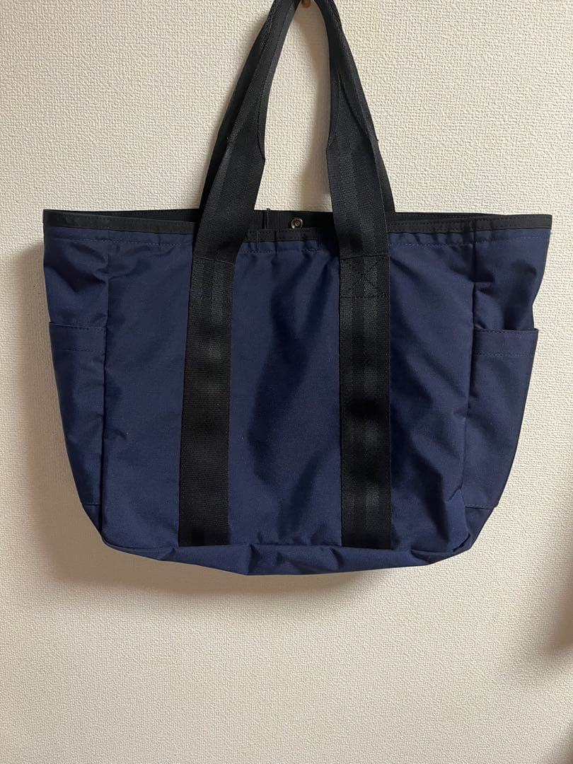 ブリーフィング　トートバッグ　ネイビー