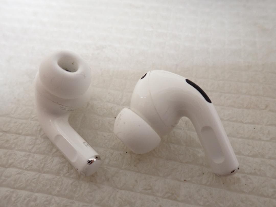 Apple AirPods Pro第2世代 A3047ワイヤレスイヤホンD1-A