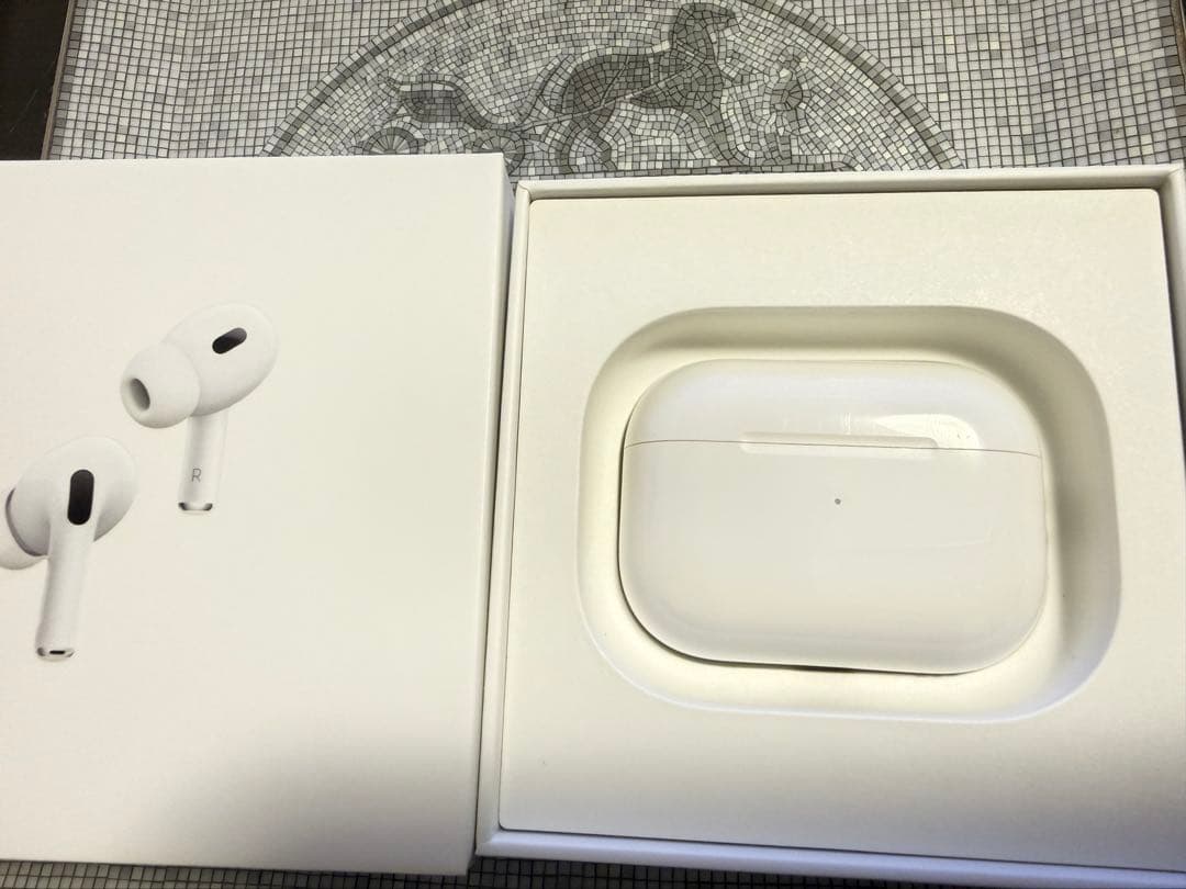 【美品】AirPods Pro（第2世代）