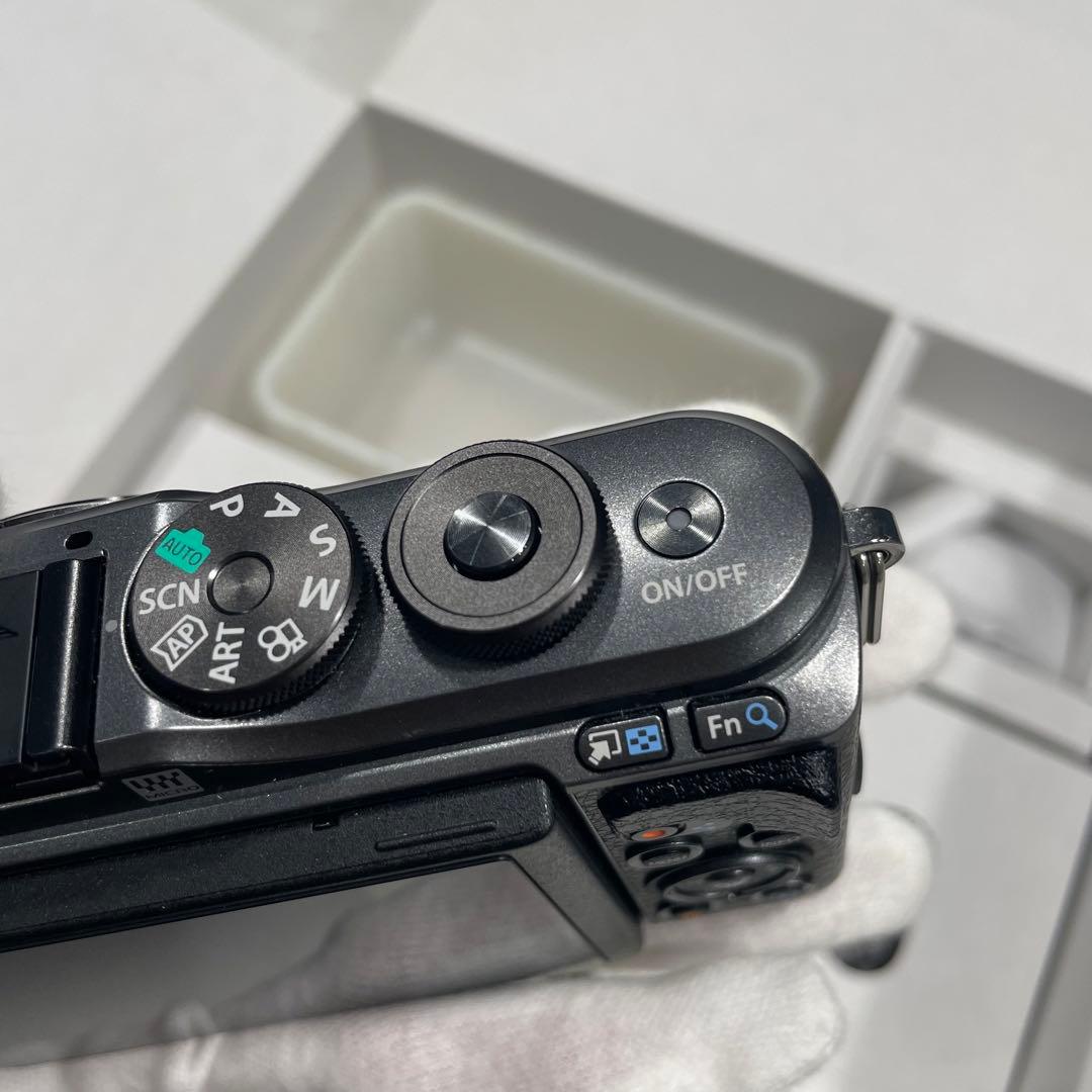 新品未使用品　ブラック　OLYMPUS PEN E-PL10