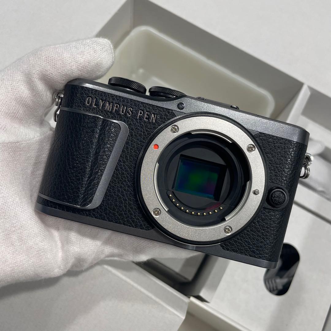 新品未使用品　ブラック　OLYMPUS PEN E-PL10