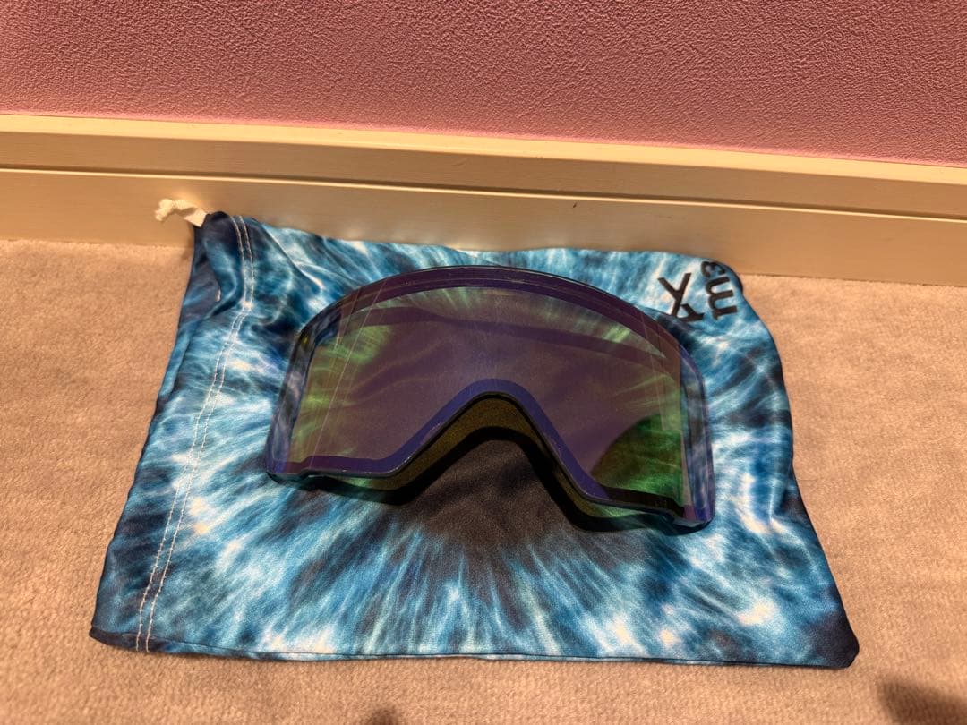 アノンM3. ゴーグル 交換可能レンズ、訳ありキャリア付き