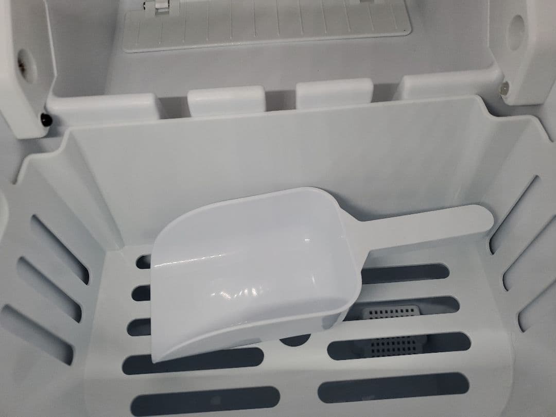 高速製氷機　LIVZA　ICE2200