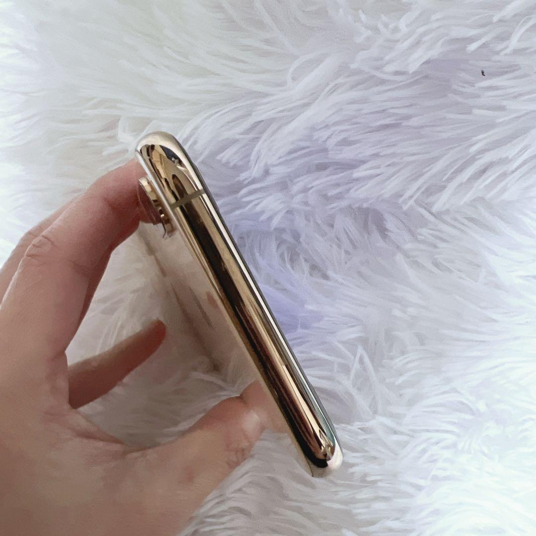 iPhone XS ゴールド 64GB