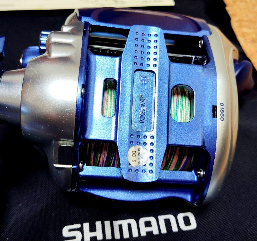 電動リール シマノ 電動丸 3000H 未使用なのでピカピカです。