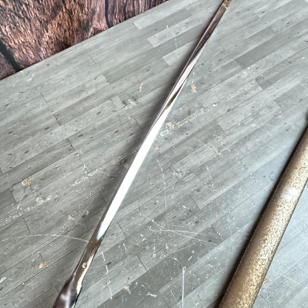 旧日本軍 サーベル 指揮刀 桜紋章 模造刀 アンティーク