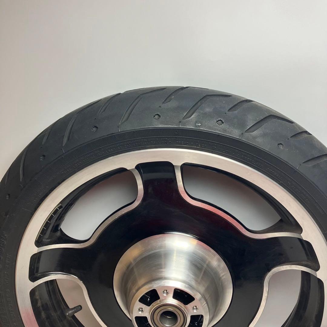 ハーレーダビットソン 純正 FLHX フロントホイール 18インチ×3.5