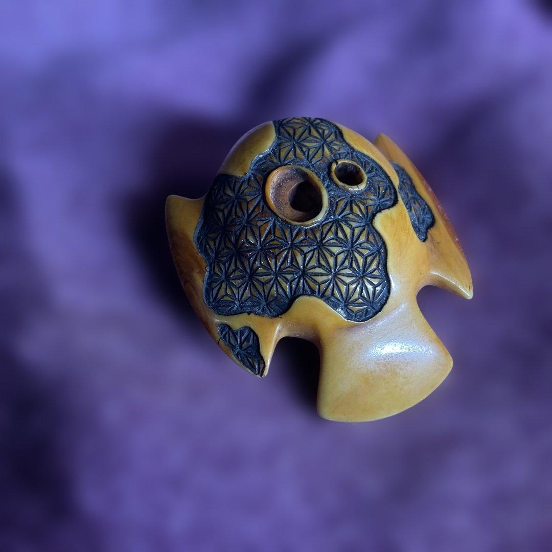 鳥型根付　　時代　　彫刻　骨董　古道具　　緒締　約4✖️4センチ