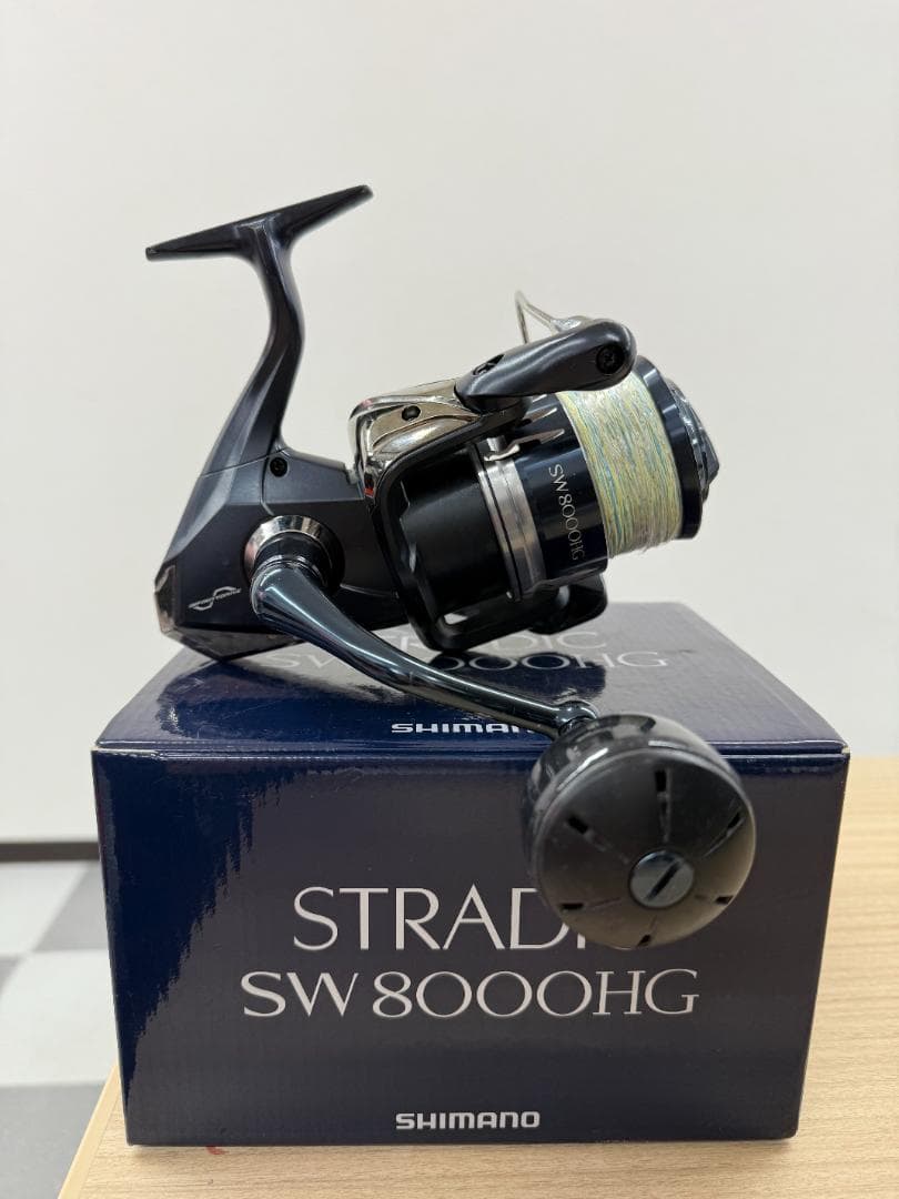 シマノ　20ストラディック SW8000HG スピニングリール