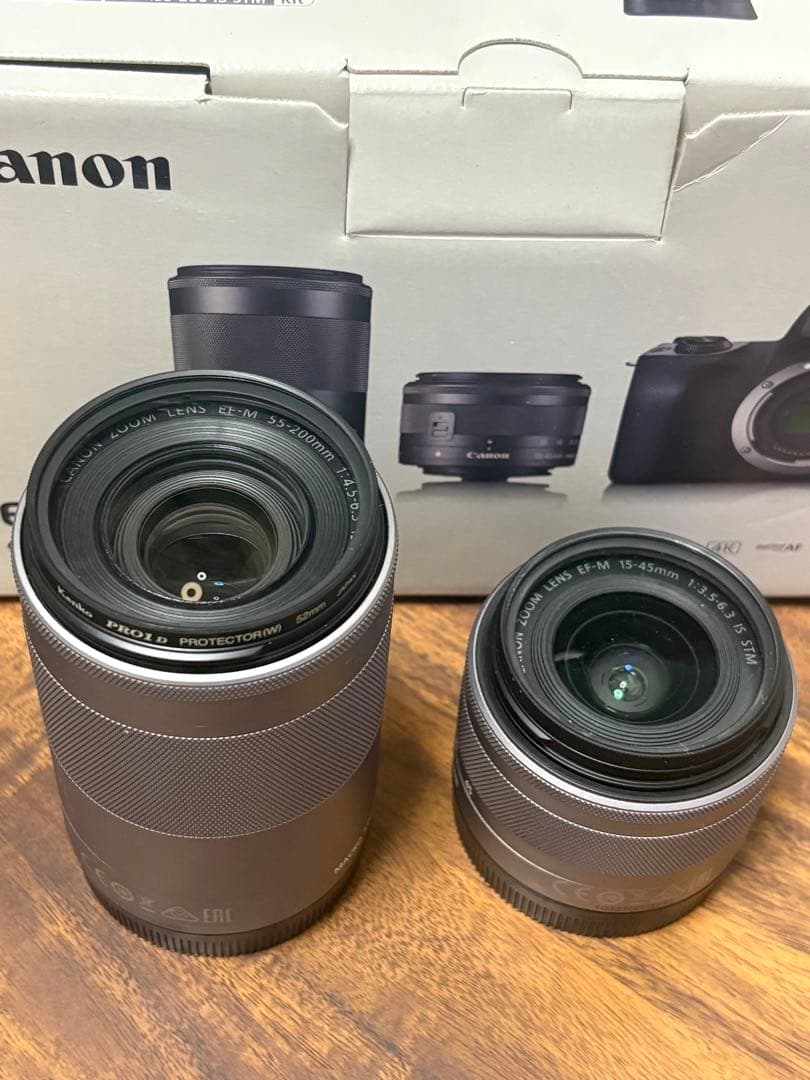 Canon EOS Kiss M2 ダブルズームキット ホワイト