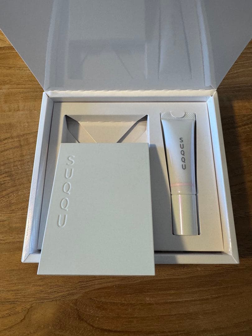 ほぼ未使用　suqqu 25ホリデーメイクアップ キット 舜華