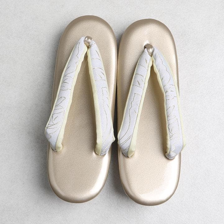 【新品】草履バッグセット　フォーマル用 草花柄　草履:24cm 03032