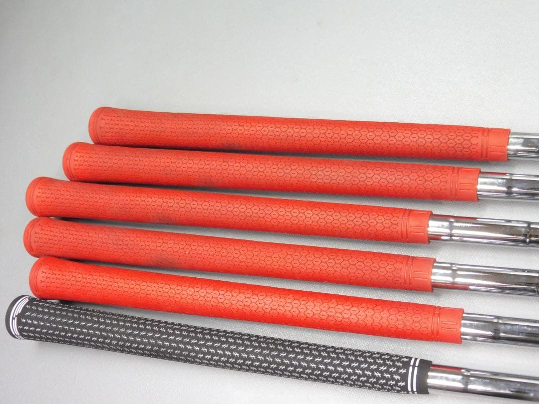 コブラ KING フォージド　TEC-X ブラック　DG　95 S200 ６本