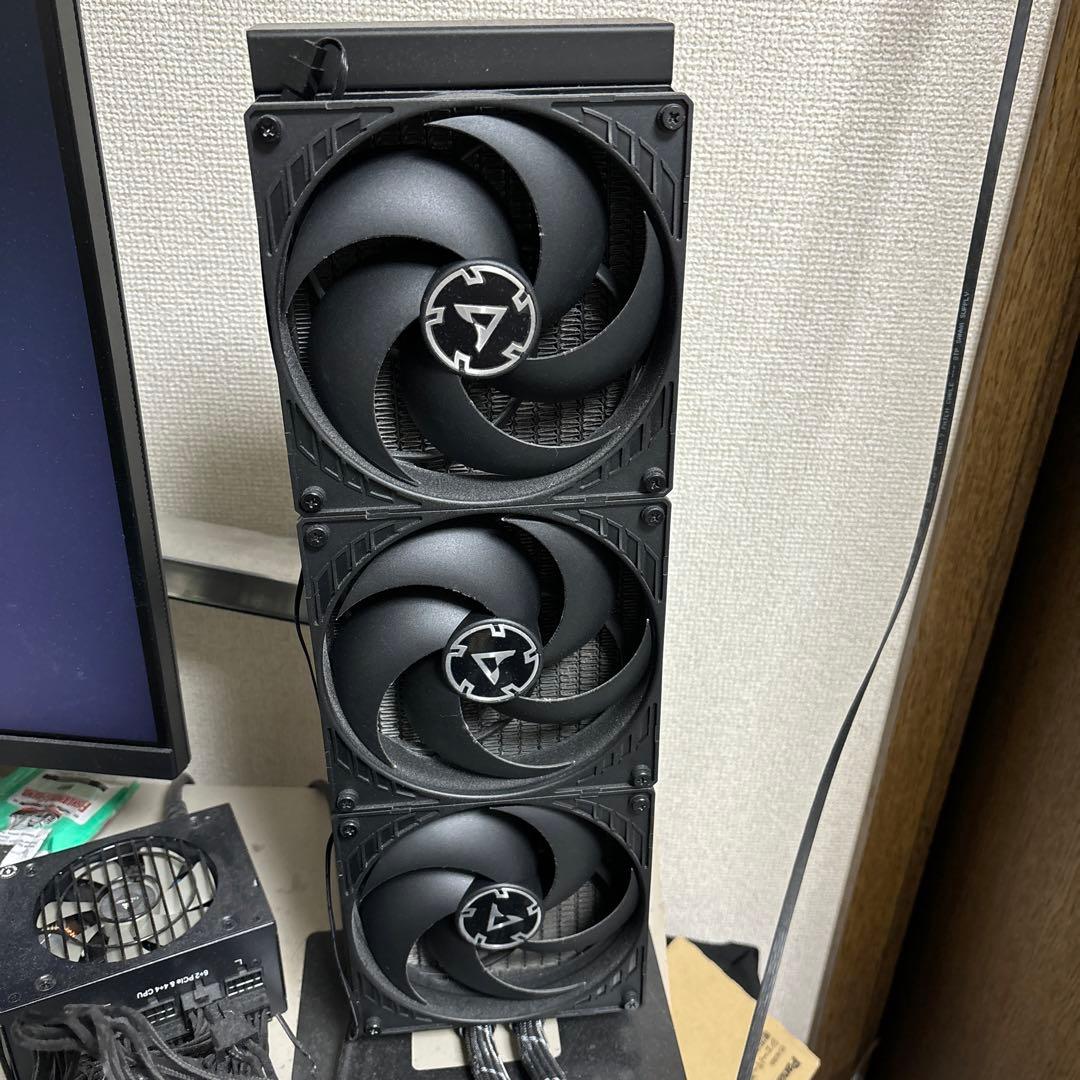 ARCTIC 水冷CPUクーラー 140mmファン x 3 420mm