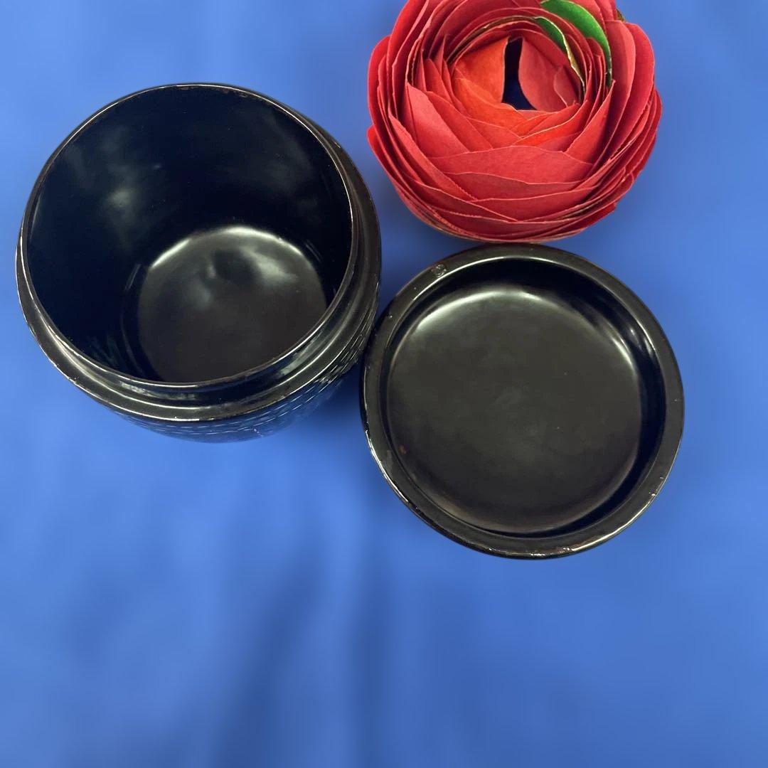 お値下げしました！　茶道具　棗　螺鈿細工　花をあしらった螺鈿細工が美しい