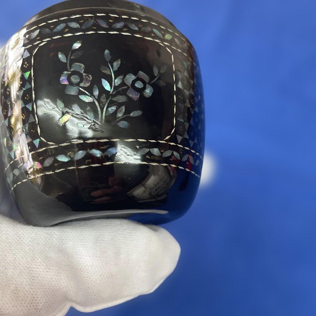 お値下げしました！　茶道具　棗　螺鈿細工　花をあしらった螺鈿細工が美しい